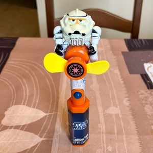 2012 M&M’s Star Wars Storm Trooper Candy Fan Dispenser